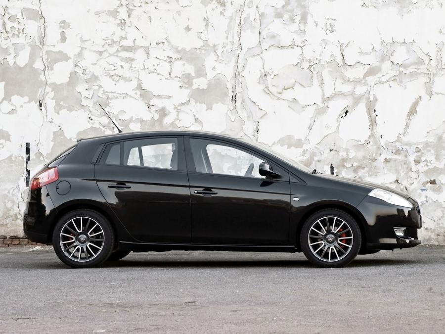  Fiat Bravo 2010 года  (ZA) (фото 4 из 9)
